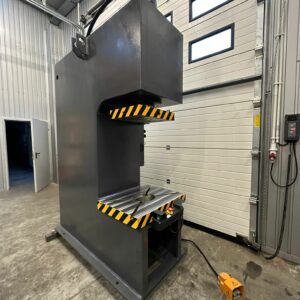 PRASA HYDRAULICZNA WMW PYE 63 S1