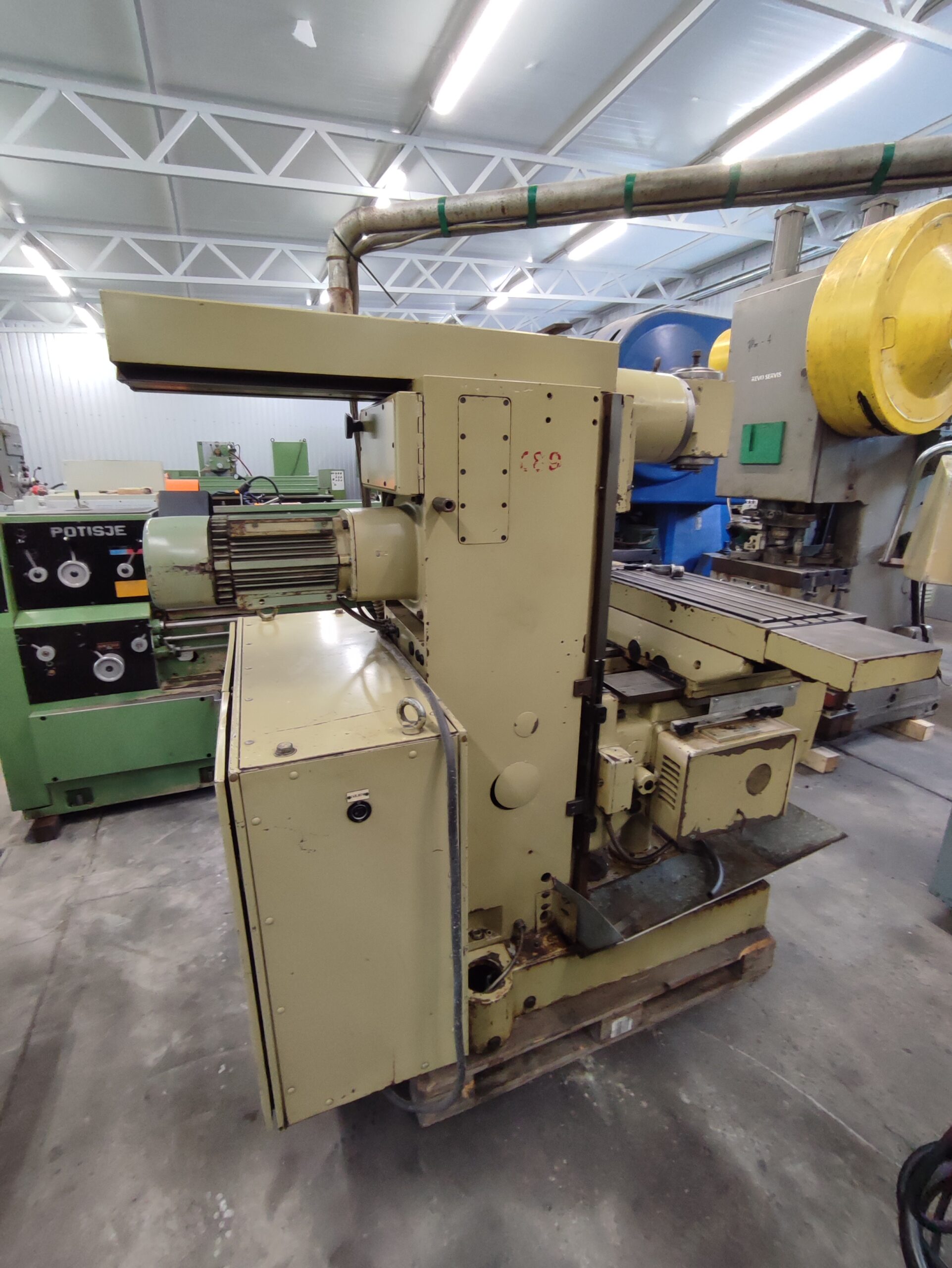FREZARKA UNIWERSALNA WMW HECKERT FU250x1000/2 - obrazek 3