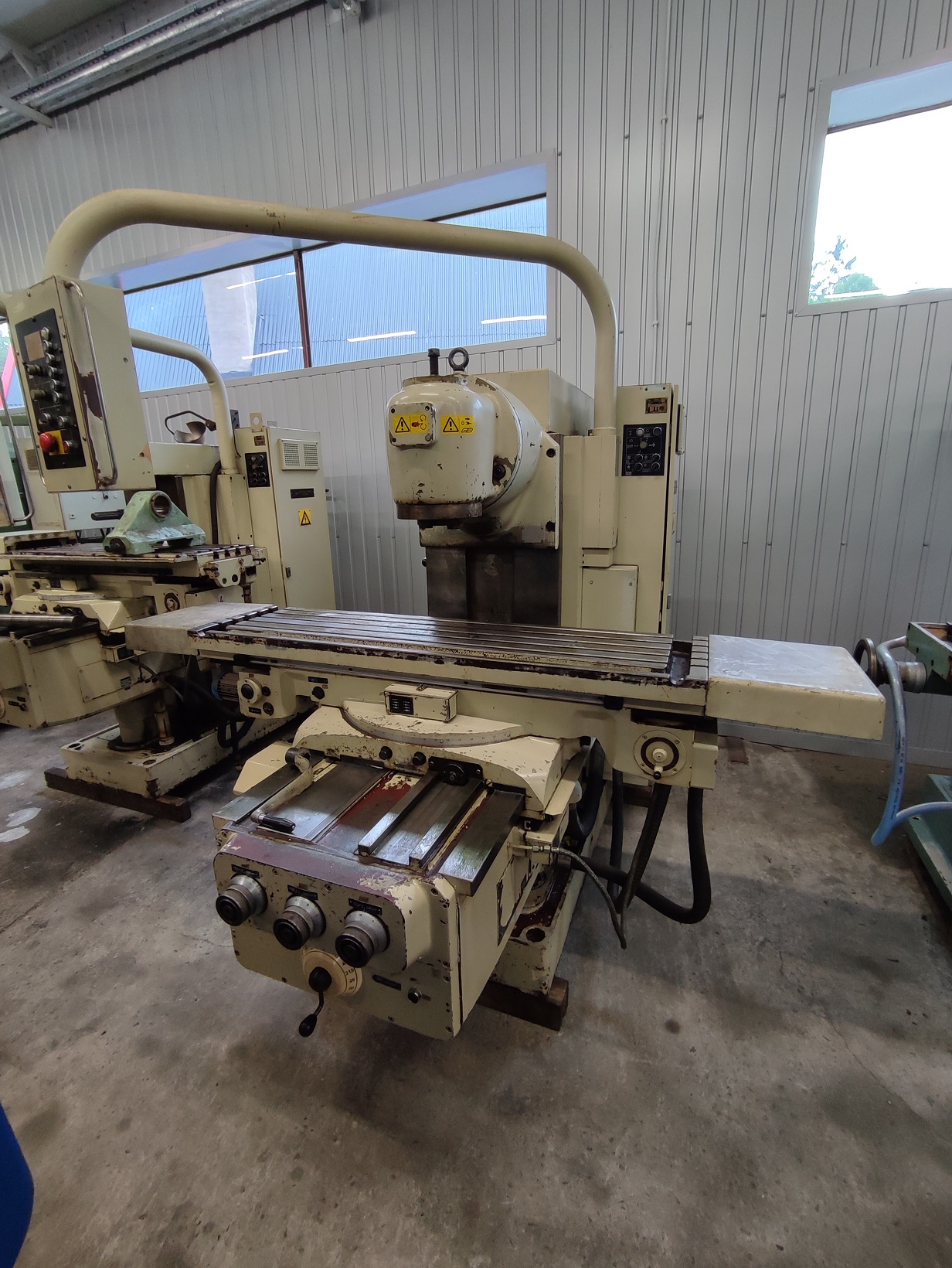FREZARKA UNIWERSALNA WMW HECKERT FU 400 E - obrazek 4