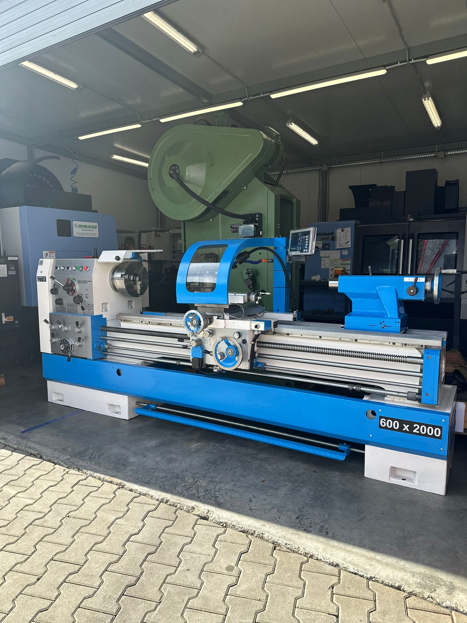 TOKARKA UNIWERSALNA TURNCRAFT 600x2000 - obrazek 14