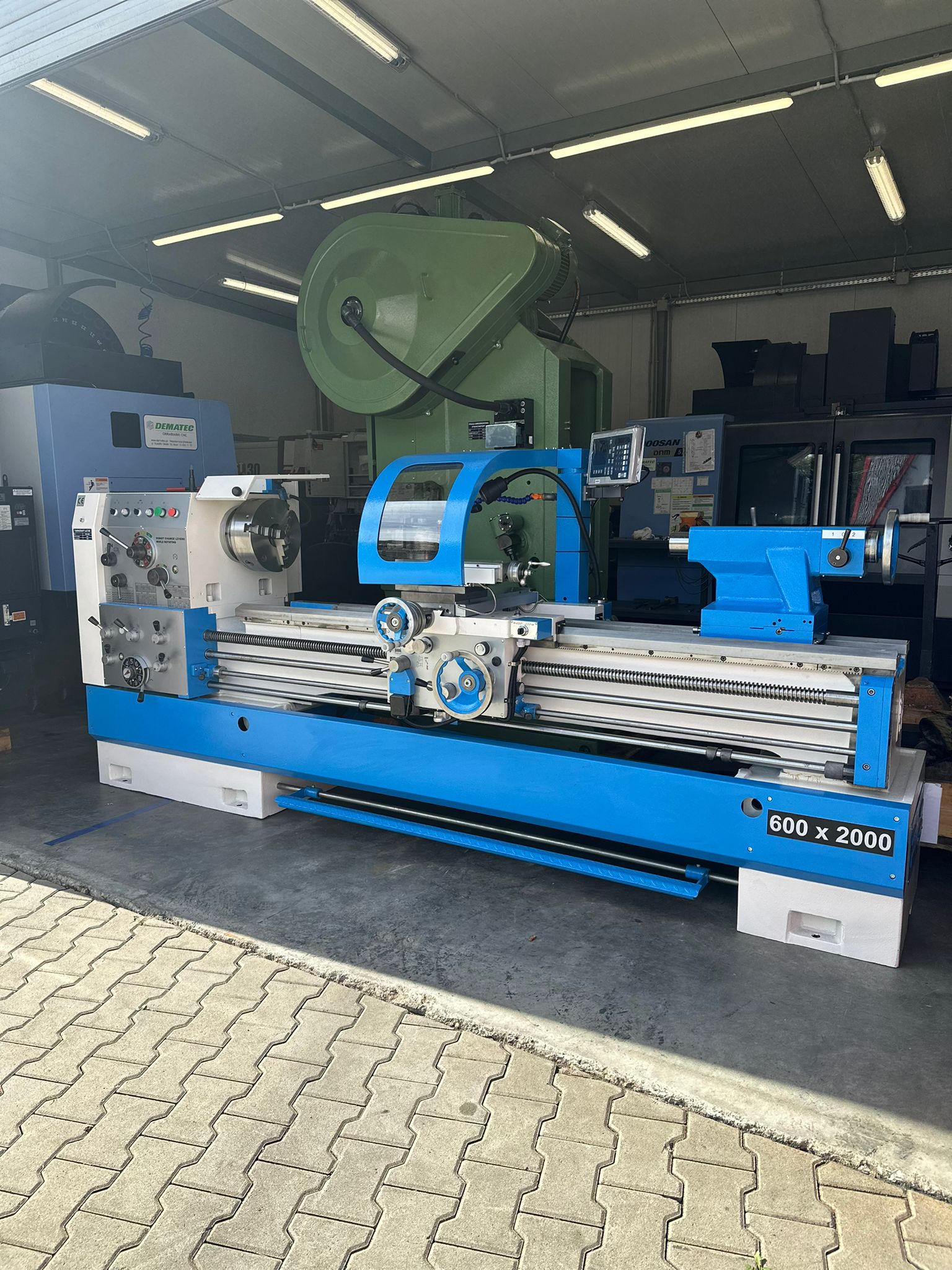 TOKARKA UNIWERSALNA TURNCRAFT 600x2000 - obrazek 15