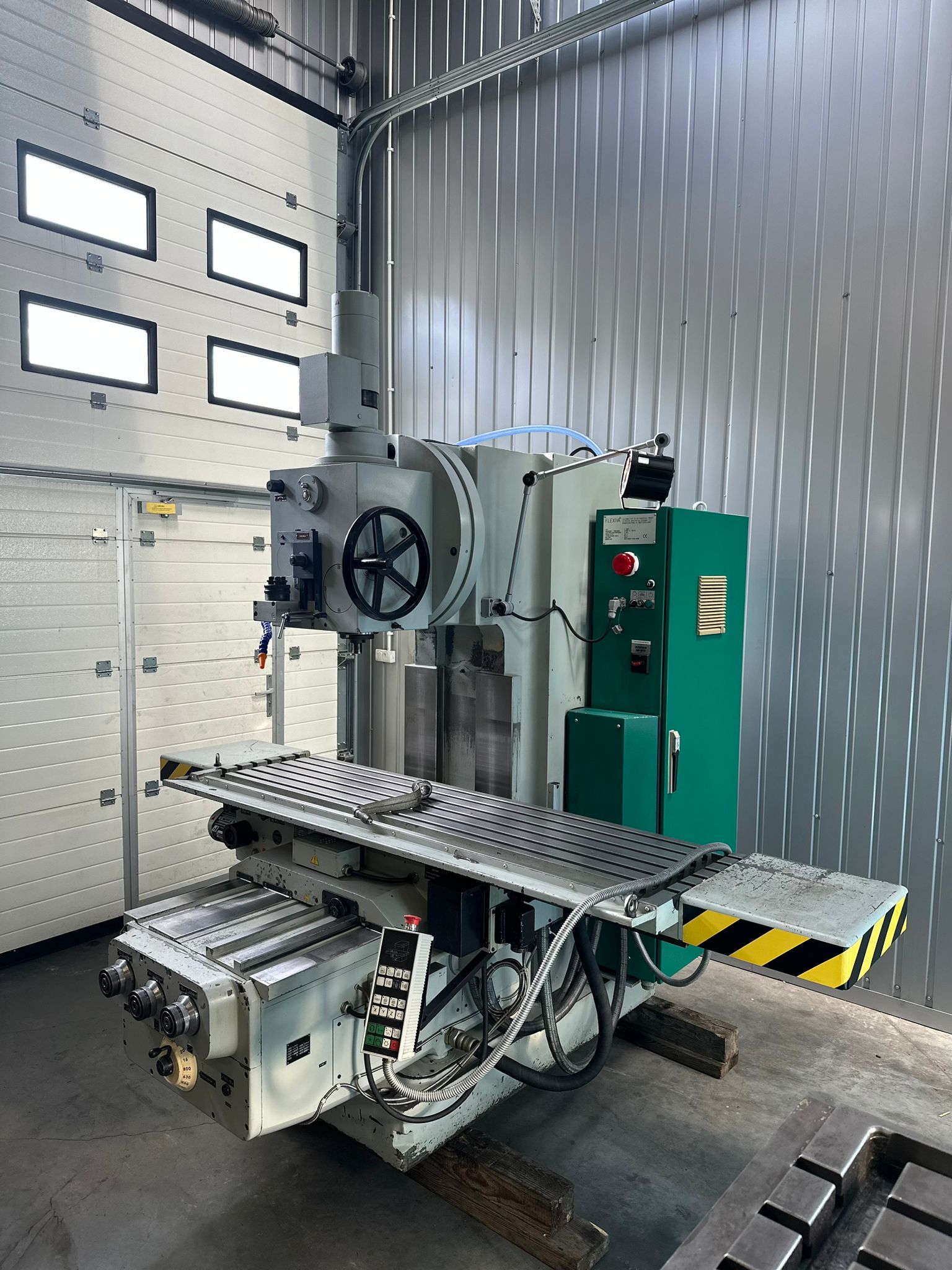 FREZARKA PIONOWA UNITECH HECKERT FSS 400 450 S - obrazek 2