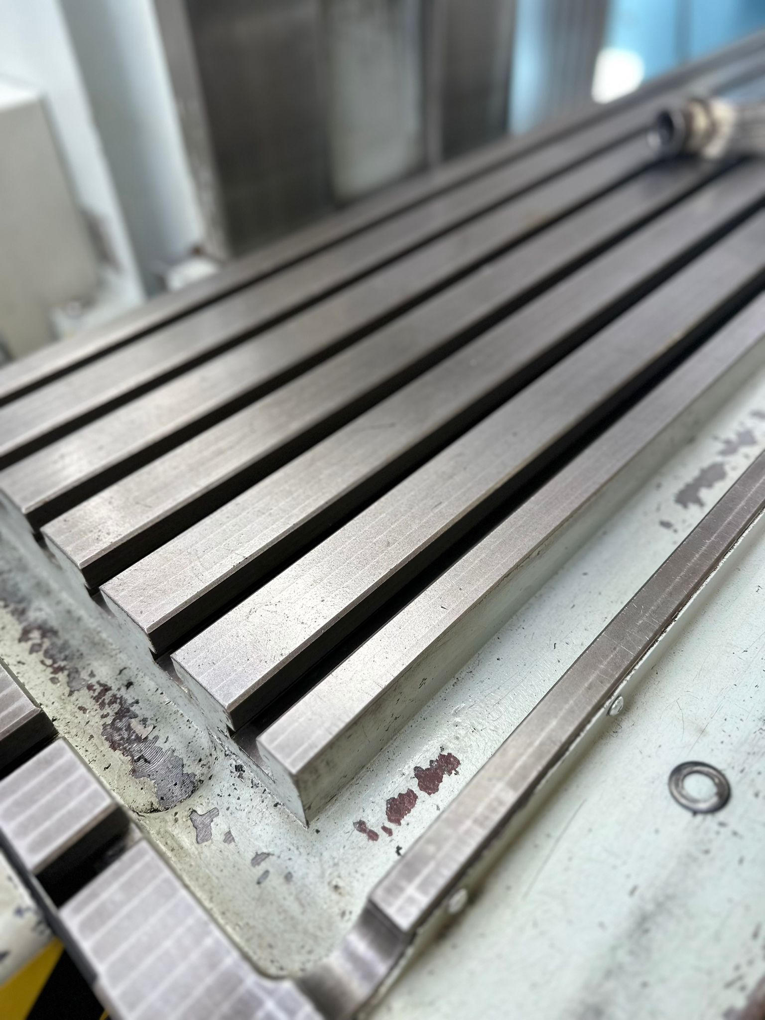 FREZARKA PIONOWA UNITECH HECKERT FSS 400 450 S - obrazek 4