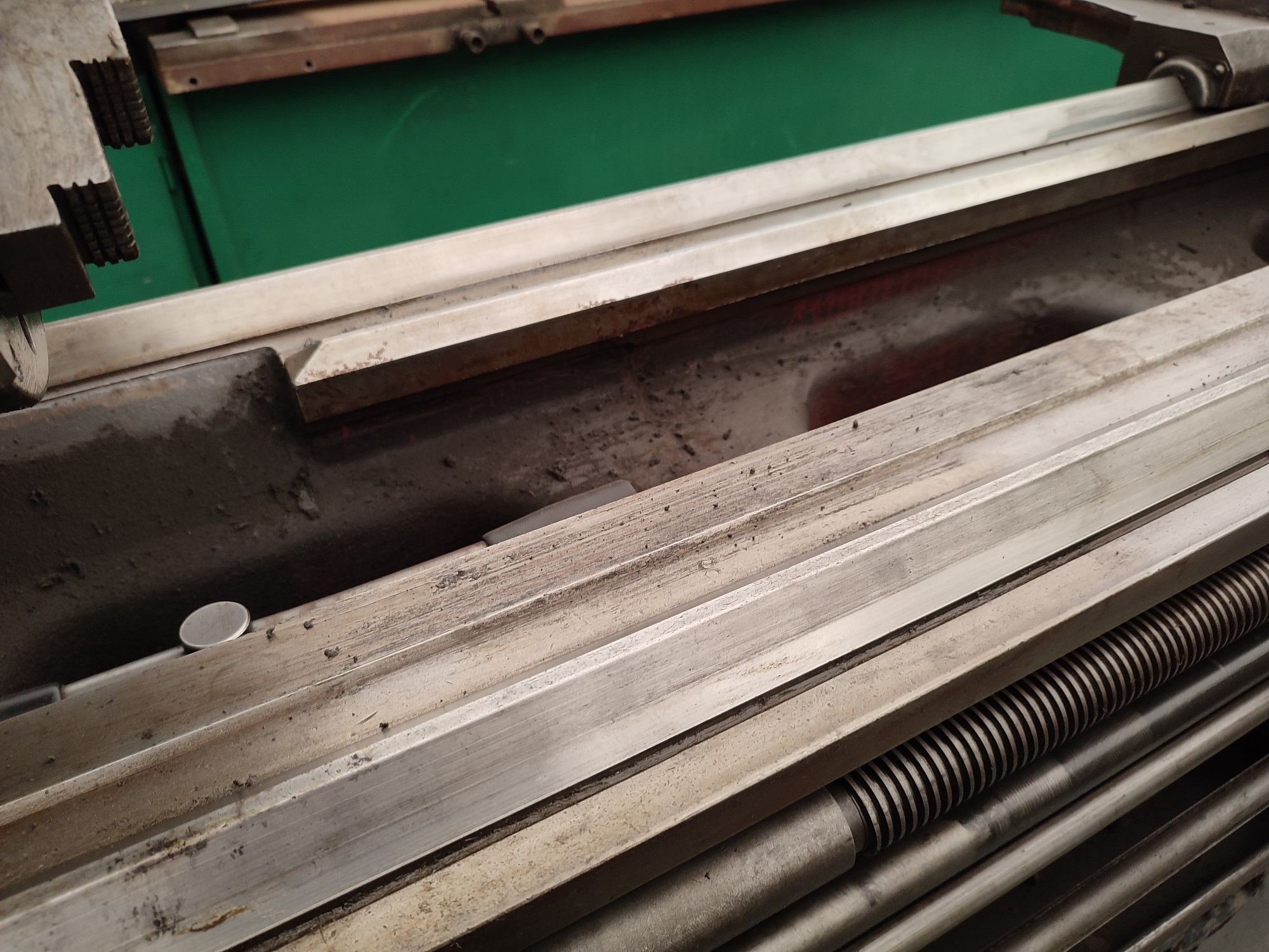 TOKARKA UNIWERSALNA TUD40 x 2000 - obrazek 12