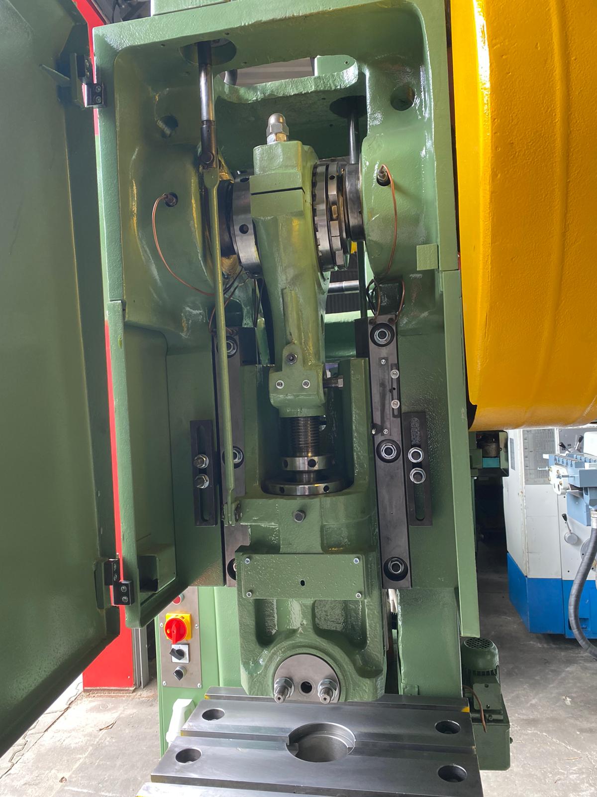 PRASA MIMOŚRODOWA STANKO KD2126E 40 TON - obrazek 7