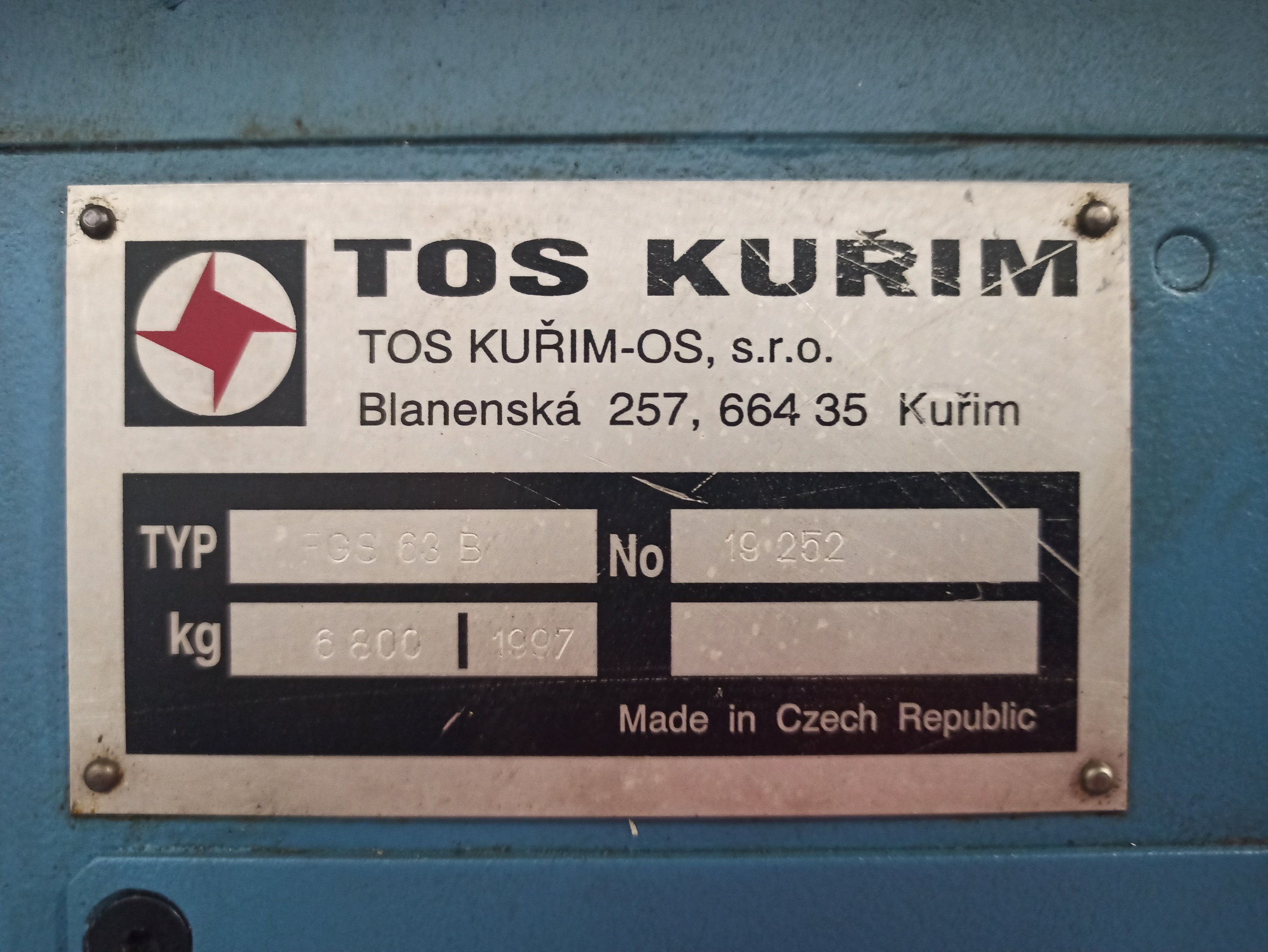 FREZARKA UNIWERSALNA TOS KURIM FGS 63 B - obrazek 6