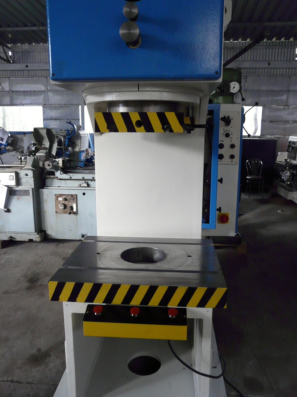 Prasa Hydrauliczna WMW PYE 160 S - obrazek 3