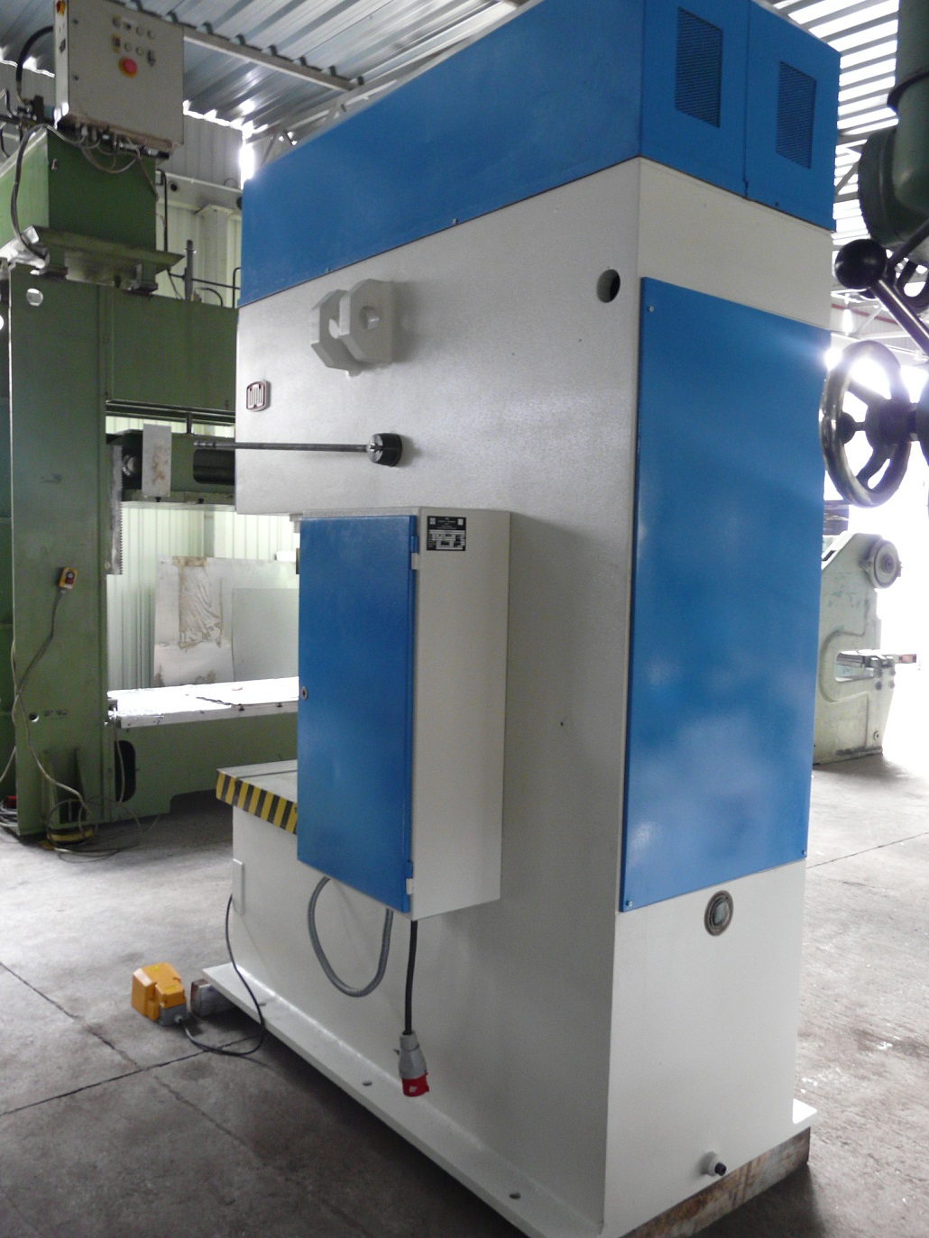 Prasa Hydrauliczna WMW PYE 160 S - obrazek 5