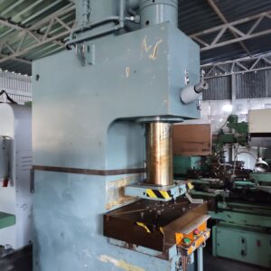 PRASA HYDRAULICZNA WMW PYE 100 SS
