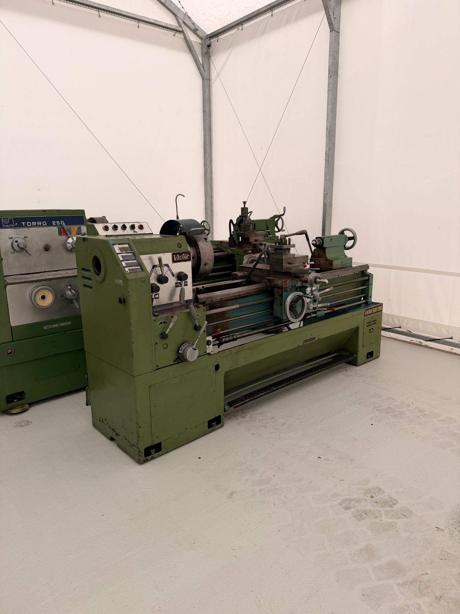 Tokarka Uniwersalna Victor 500x1500 - obrazek 3