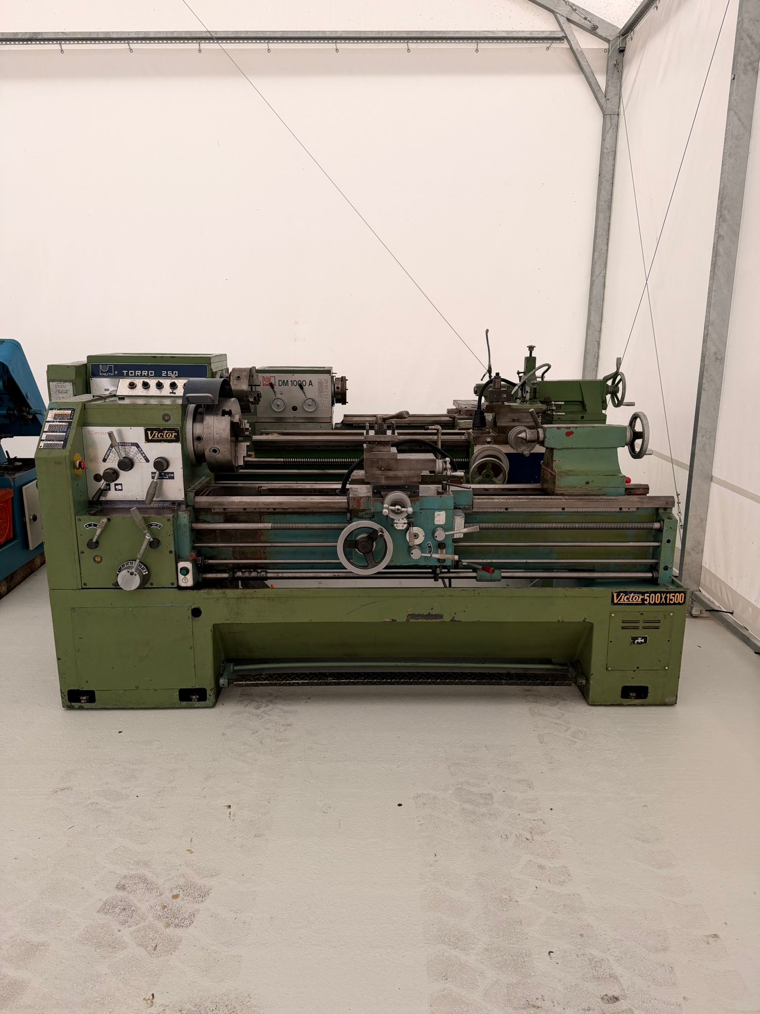 Tokarka Uniwersalna Victor 500x1500 - obrazek 2