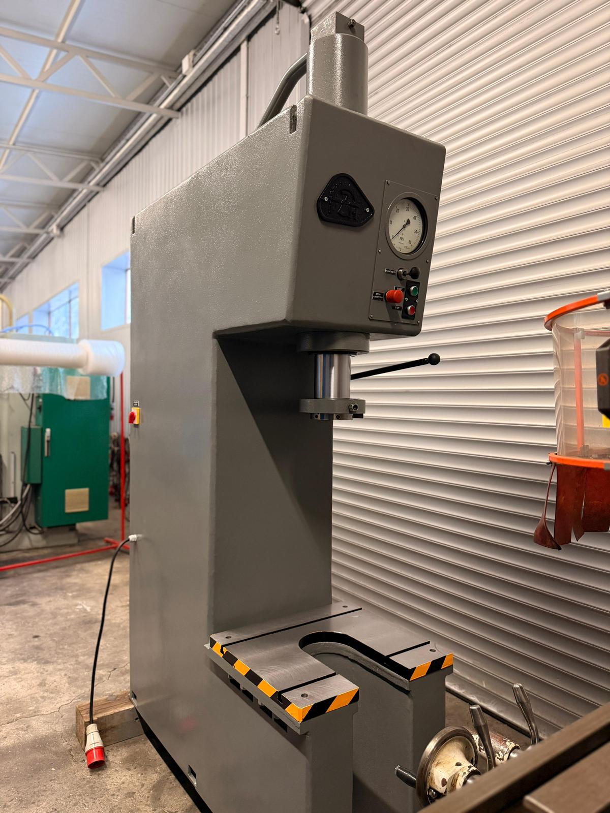 Prasa Hydrauliczna PH-WN 25 - obrazek 2