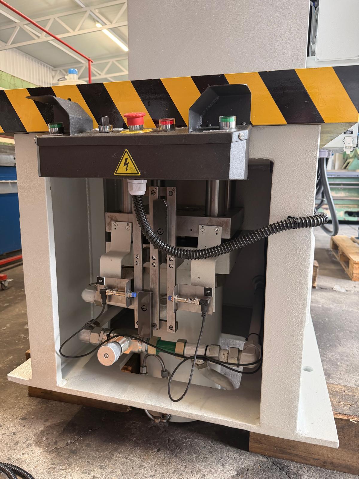Prasa Hydrauliczna WMW PYE 100 SS - obrazek 6