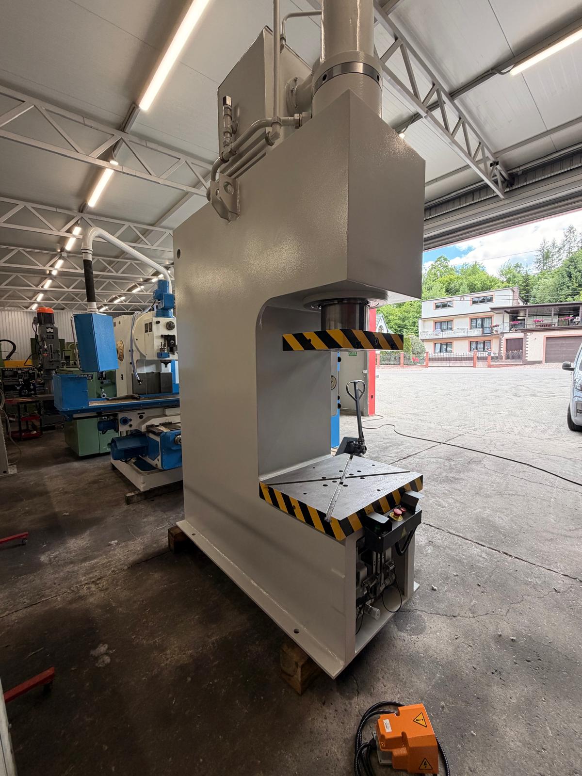 Prasa Hydrauliczna WMW PYE 100 SS - obrazek 7
