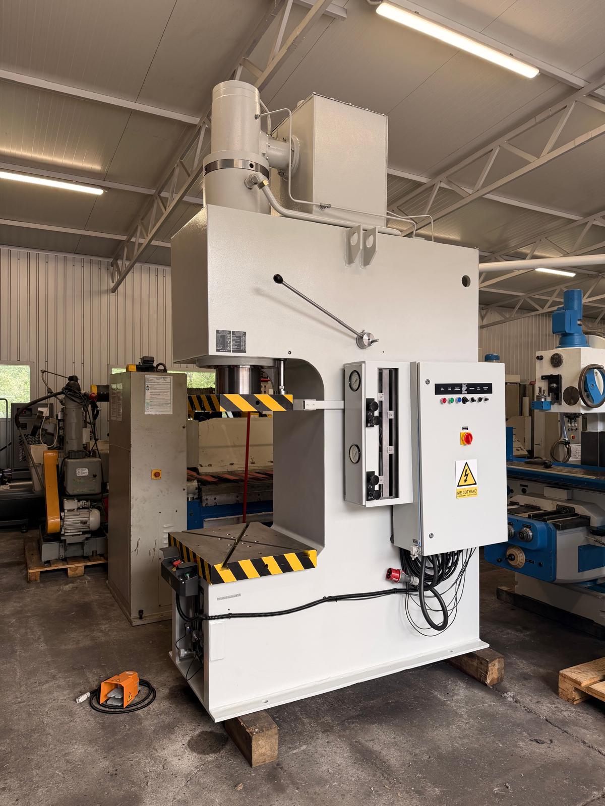 Prasa Hydrauliczna WMW PYE 100 SS - obrazek 8